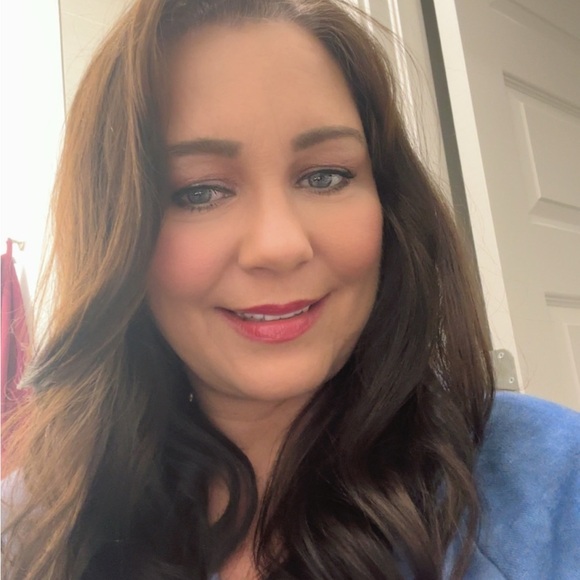 Meet your Posher, Michelle - Picture 12 of 16